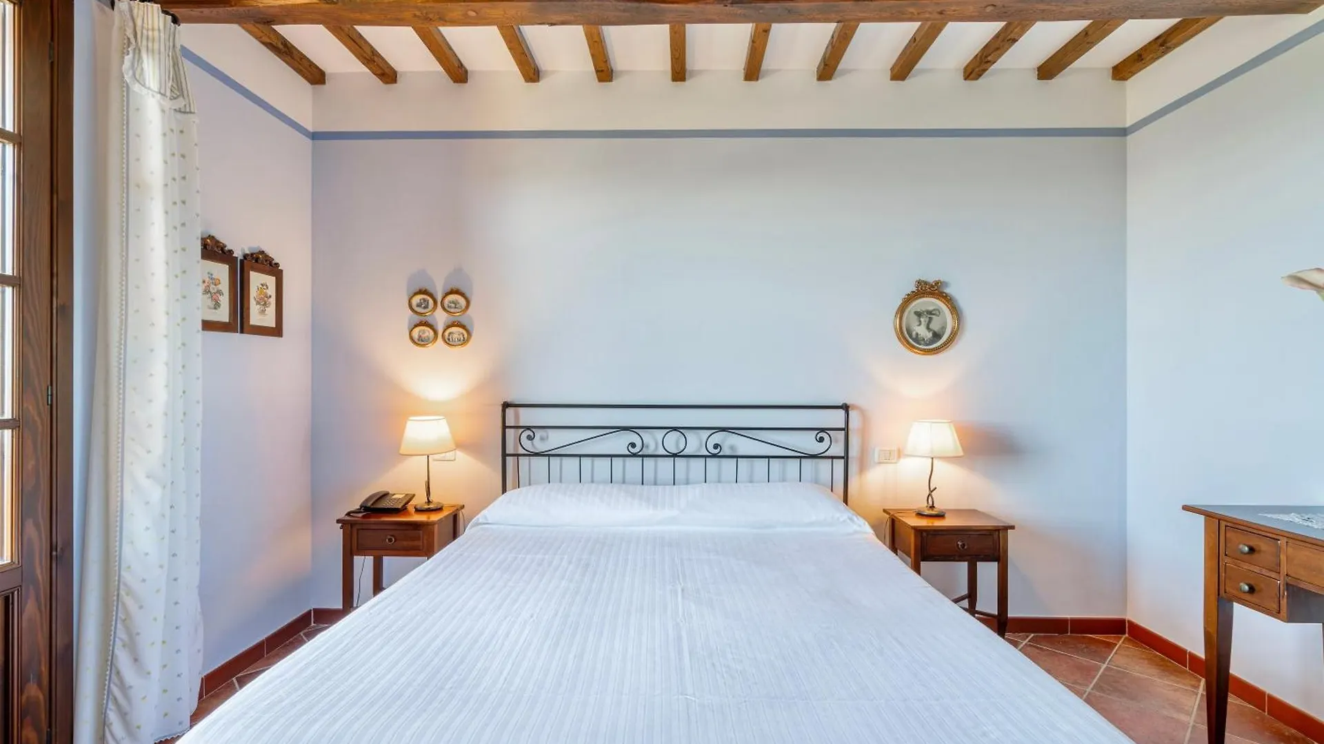 Casa Vacanze Con Piscina A San Gimignano
